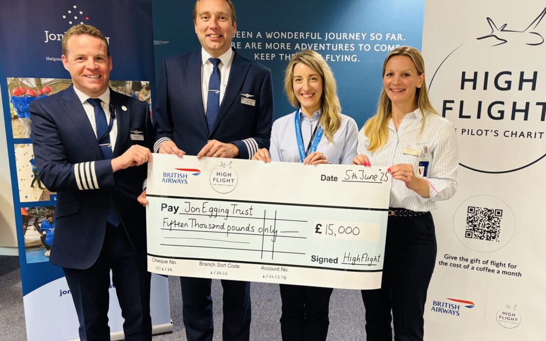 Pilots’ charity pledges support to JET students 