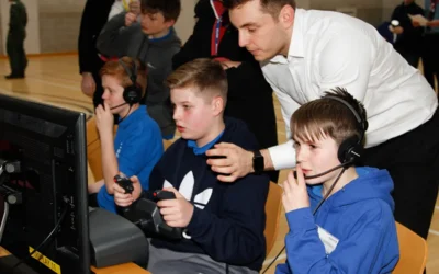 JET students learn how communication and teamwork keep the UK skies safe